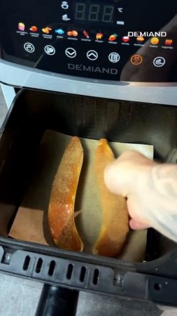1 Банан с карамелью и корицей🍌