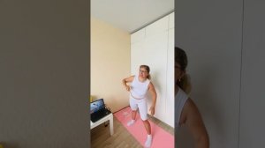 Зарядка. Повторяйте за мной. Видео в обычном режиме, без ускорения. 

#дисциплин_с_ет
