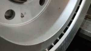 Оригинальные тормозные диски BMW. Качество отливки. Качество чугуна.