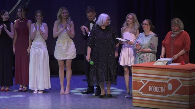 Вручение аттестатов 11Ж