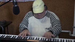 Александр Чесноков ("Super instrumental") - "Besame Mucho".