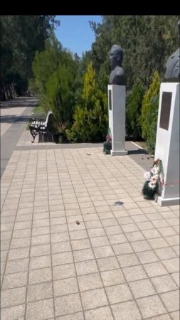 БАБУШКА И ГЕРОИ.