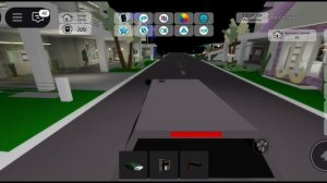 Ограбляю дома в Brookhaven