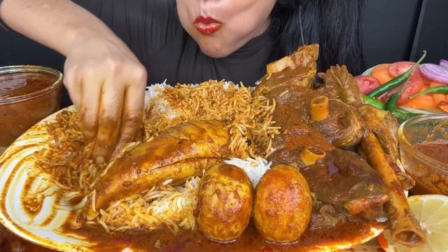 ASMR острая курица с карри. смотреть онлайн