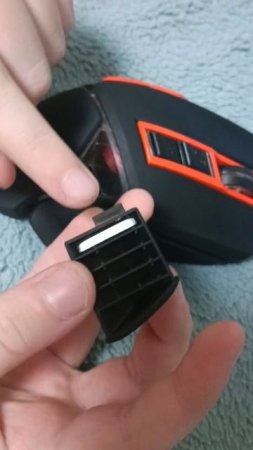 Gaming mouse hazard CТD SGM6Т open the weights compartment