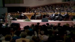 Благодать Божия ...Бенни Хинн...