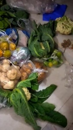 This is the most Fruits and vegetables I have seen in our kitchen  #fruits #food #shorts