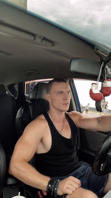 Дайте реакции 🙏 #андрейписарев #жизнь #право #бог #правда #слово #люди #лирика смотреть онлайн