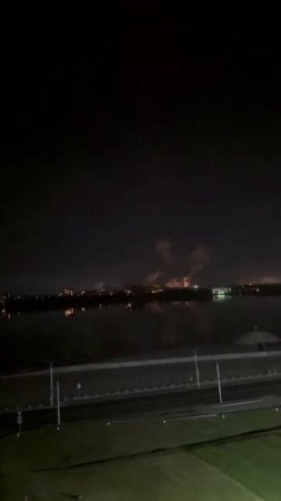 🔴Видео ударов «Геранями» по объекту украинского военно-промышленного комплекса в Днепропетровске🔴
