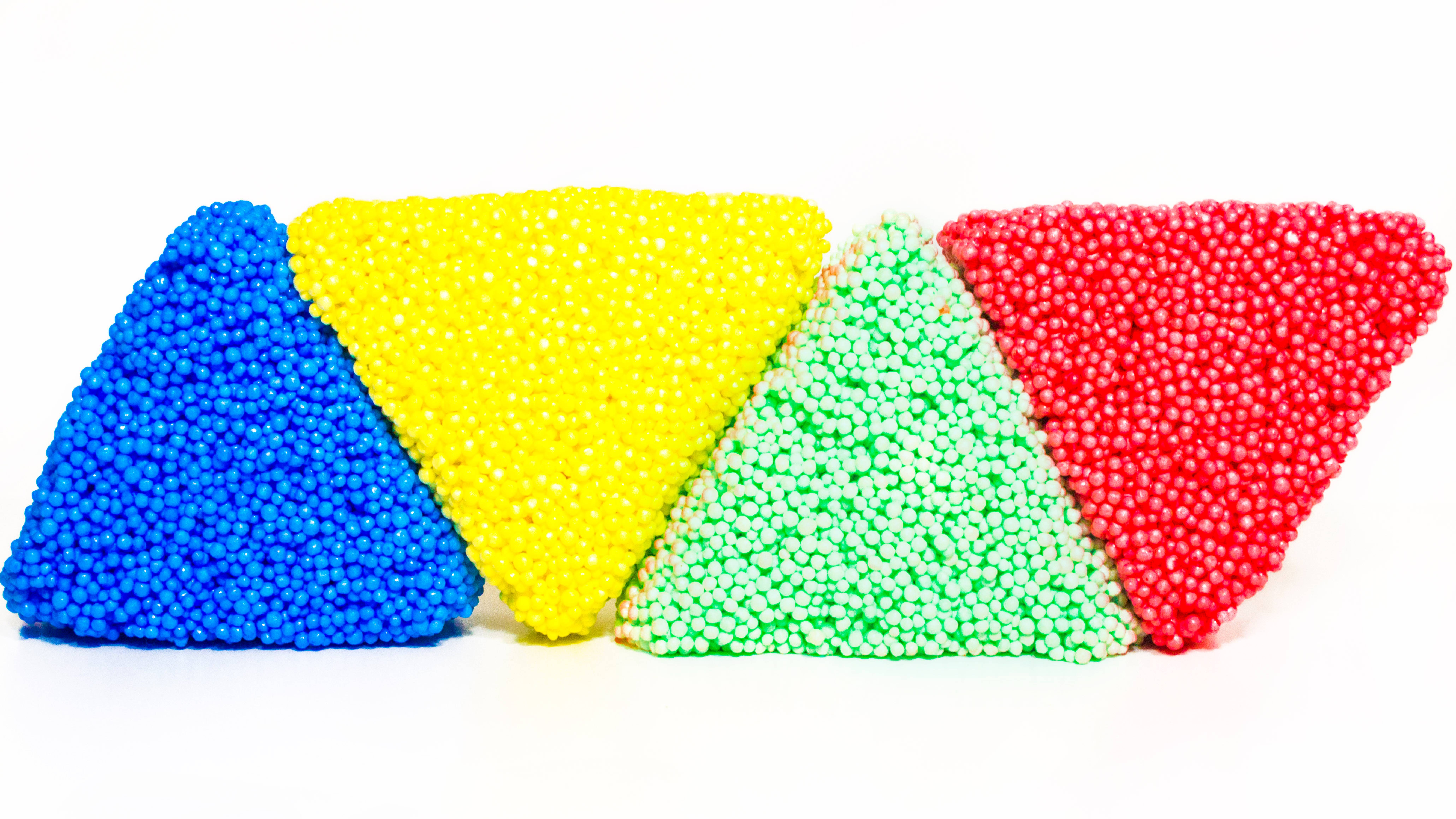 Снова будем УЧИТЬ ЦВЕТА и ОТКРЫВАТЬ СЮРПРИЗЫ из ШАРИКОВОГО ПЛАСТИЛИНА смотреть онлайн