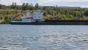 Теплоход ВОЛЖСКИЙ-9 в Волгограде