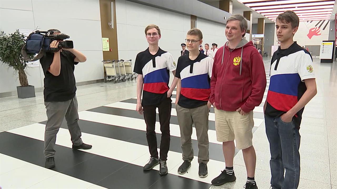 В Москве встретили триумфаторов 66-й Международной математической олимпиады