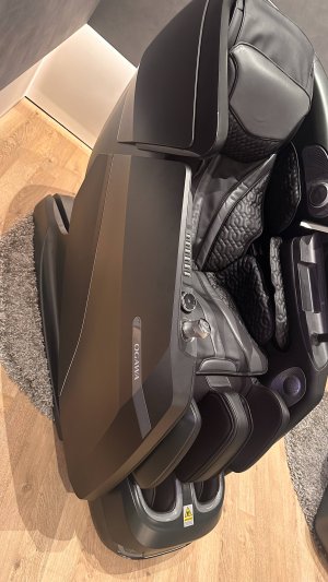 Топовой массажное кресло с искусственным интеллектом Ogawa Zenith  от массажныекресла.рф