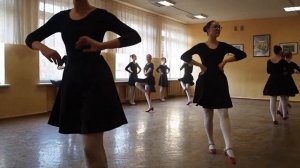 Открытый урок по русскому танцу ч4 #upskirt#русский#танец