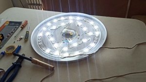 Нашол люстру на мусорке. Что можно найти на мусорке.