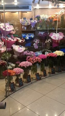 Букет из колбасы ! хочешь   ( в  Megaflowers делают )