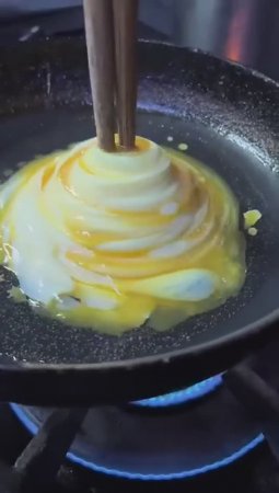 Лучший мастер по яичницу. Японская кахня
