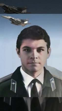 Александр Ефремов