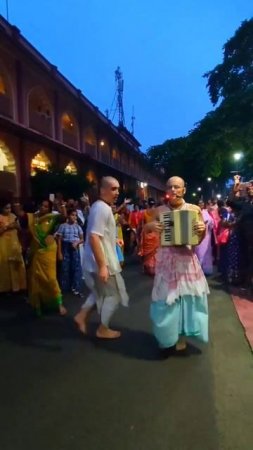 Devotees dancing on Mayapur Harinam #mayapur #harekrishna #kirtan #deities #dancing #iscon #shorts