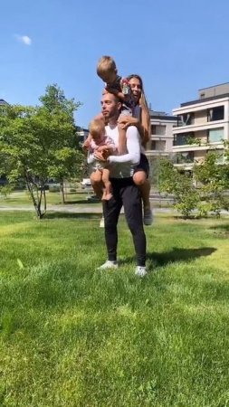 Мамина поддержка бесценна👵😂

#Harmony #fitnesslifestyle #семья #поддержка