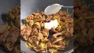 ГОВЯЖЬЯ ПЕЧЕНЬ ПО-СТРОГАНОВСКИ
