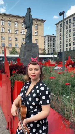 А какой поэт "украл" ваше сердце?)