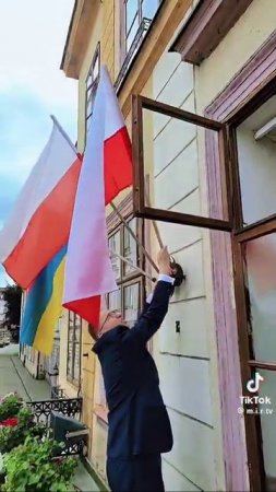 А в это время в Польше проходит тихая деукраинизация ))) !!!