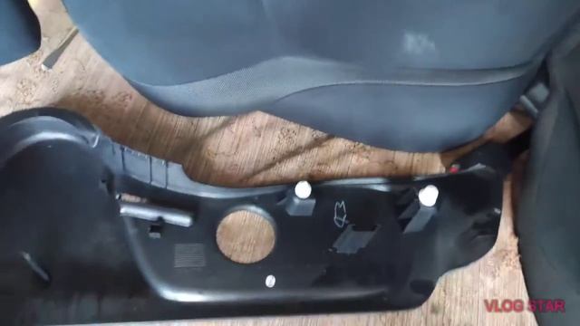 Разбор автомобиля Ниссан Жук для самостоятельной установки авточехлов смотреть онлайн