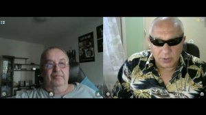 Убери нос, дай пройти.