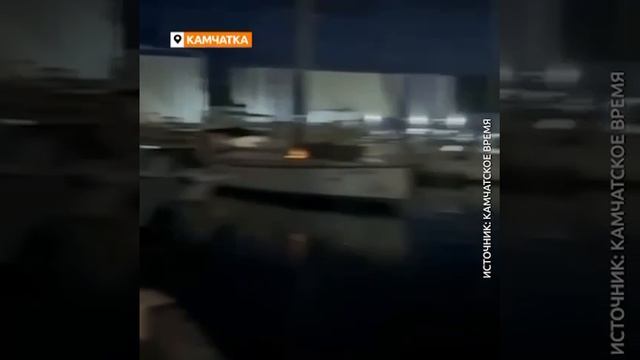 Это не спецэффекты: вода светится, как в «Аватаре»! смотреть онлайн