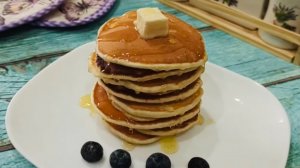 Панкейки на кислом молоке / Рецепт пышных панкеек на кислом молоке на сковороде в домашних условиях
