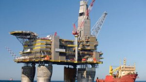 "Известия": Россия готова нарастить поставки СПГ в Южную Корею и Японию