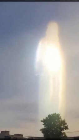 В небе штата Алабама в США появилось яркое свечение, напоминающее фигуру Христа.
