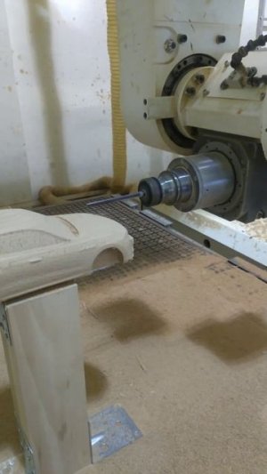 5-тиосевая фрезеровка масштабной модели