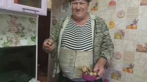 ДЕРЕВЕНЩИНА, ПЕРВЫЙ УРОЖАЙ, ПОВСЕДНЕВНАЯ СЕЛЬСКАЯ ЖИЗНЬ