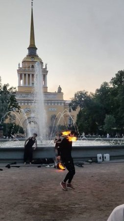 уличное огненное питерское шоу🔥🔥🔥
