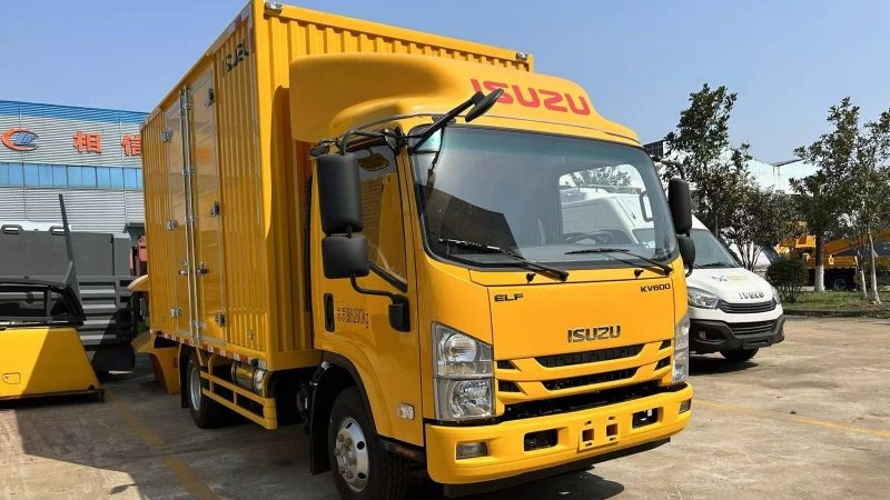 Isuzu Elf KV 600 фургон