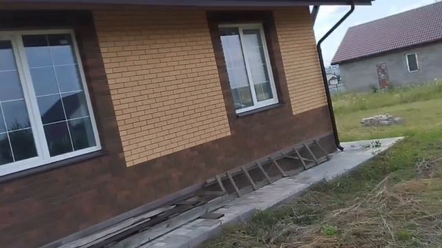 video5469800147498075189