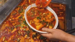 Токпокки, рыбный пирог, жареная еда, палочки из батата