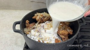 Готовят все и все по-разному! А я готовлю только так! Кролик в сметане - мой любимый рецепт