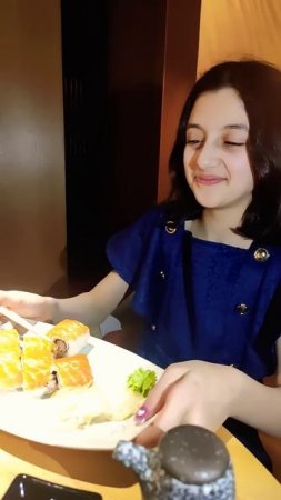 تالين لما تاكل سوشي #shortvideo #shorts #funny #تالين_ادم