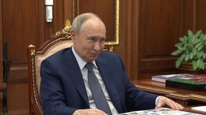 Владимир Путин в Кремле принял с докладом главу Удмуртии Александра Бречалова