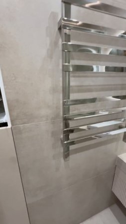 Все еще балансируете на одной ноге в душе? А у нас тут есть удобная скамейка.
