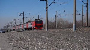 Электропоезд ЭД9Э-0057. Резервом.