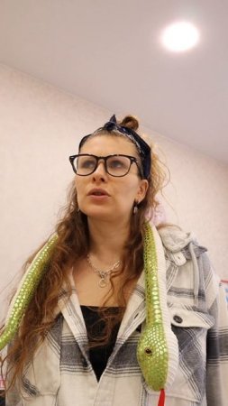 Спорим ты не напишешь имя своей мамы три раза наоборот