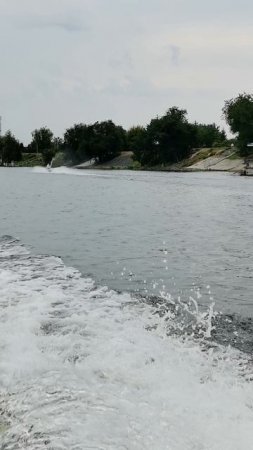 Прогулка по реке