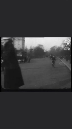 Электросамокаты придумали ещё 110 лет назад. Это автопеды — их далекие предки, на которых очень люби