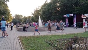 Ейская атмосфера...
День рождение...94 года...