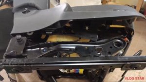 Разбор автомобиля Рено Флюенс для для самостоятельной установки авточехлов