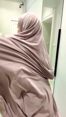 شو عم بيصير مع تالين وادم ع تريند هيلين وهيفي وسيدرا  #تالين_ادم #shorts